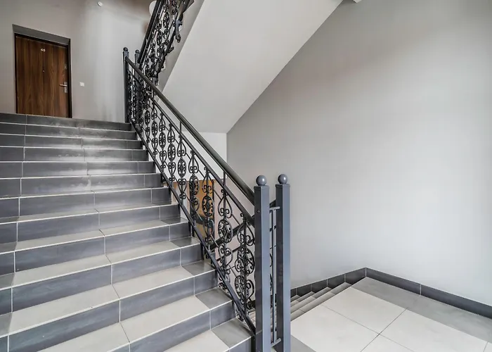 Apartament Z Osobna Sypialnia W Pieknej Kamienicy W Centrum
